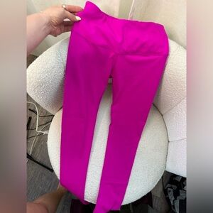 Reflex Fuchsia Leggings
